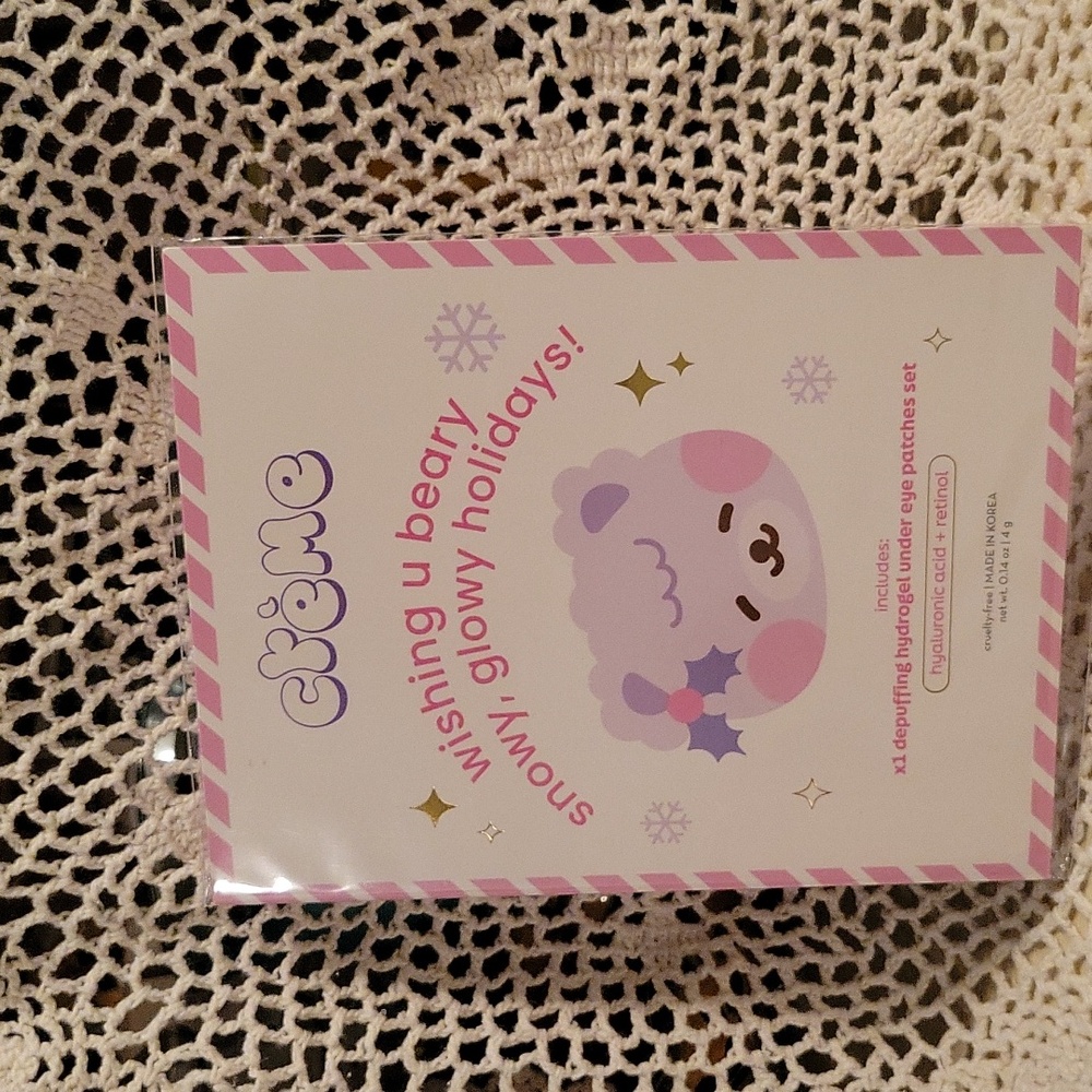 Cream hydrogel under eye patch